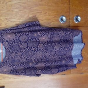NWOT LULAROE  shirt